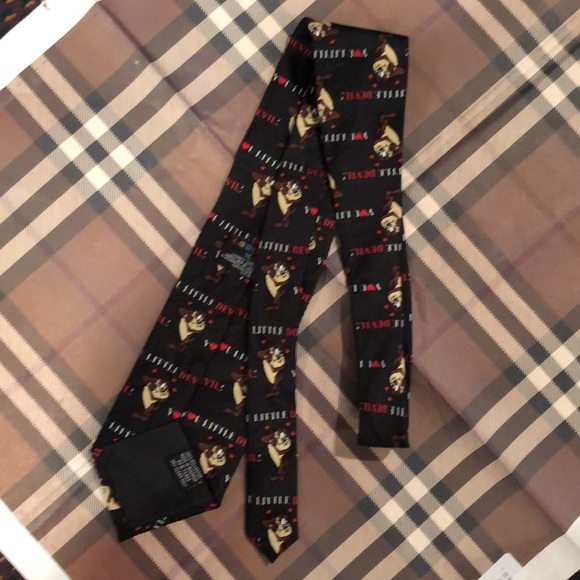 NWOT Looney Tunes Tasmanian Devil Tie - Picture 2 of 7